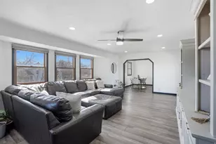 12753 S Gilbert Dr W, Riverton, UT 84065 - Photo 2