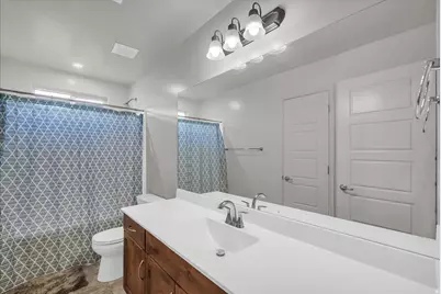 359 S Deep Creek Dr, Washington, UT 84780 - Photo 14