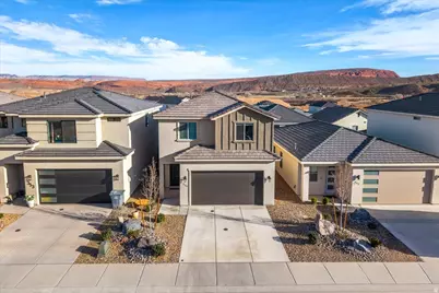 359 S Deep Creek Dr, Washington, UT 84780 - Photo 2