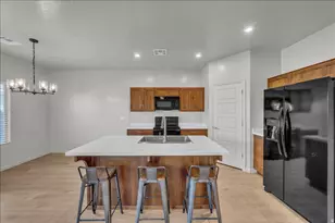 359 S Deep Creek Dr, Washington, UT 84780 - Photo 6