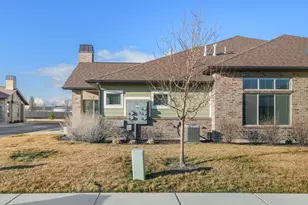 1810 W 300 S, Mapleton, UT 84664 - Photo 4