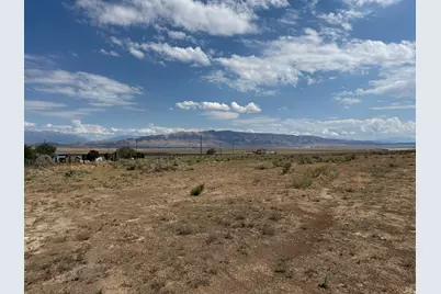 295 E Lucille Ln #1 S, Cedar Fort, UT 84013 - Photo 4