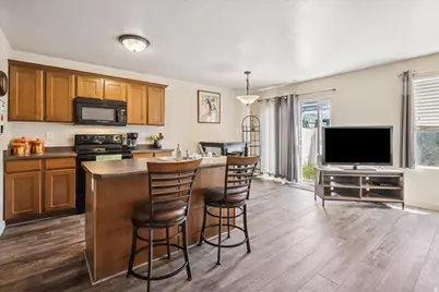 2448 S Andover St #333, West Haven, UT 84401 - Photo 6