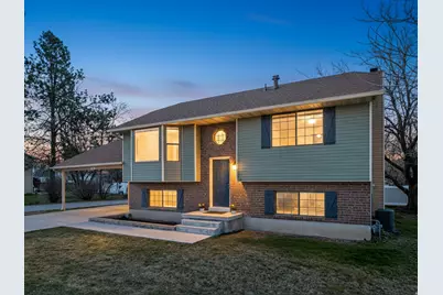 22 E 525 N, Layton, UT 84041 - Photo 2