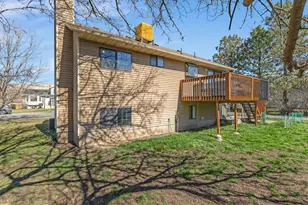 22 E 525 N, Layton, UT 84041 - Photo 24