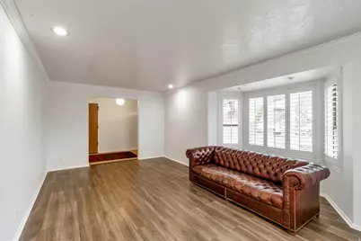 359 E 700 S, Farmington, UT 84025 - Photo 4