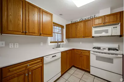 2480 W 450 S #5, Springville, UT 84663 - Photo 6