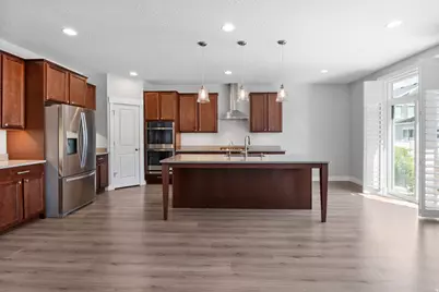152 E 580 N, Vineyard, UT 84059 - Photo 12