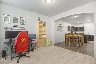 341 N 680 E, Vineyard, UT 84059 - Photo 8