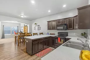 341 N 680 E, Vineyard, UT 84059 - Photo 4