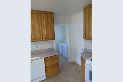 260 W 200 S, Fillmore, UT 84631 - Photo 4