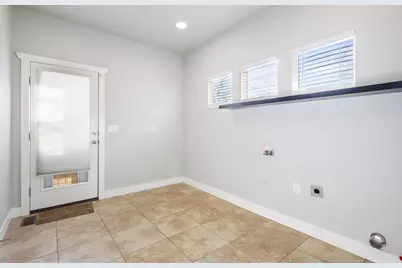 11381 S Skylux Ave, South Jordan, UT 84009 - Photo 16