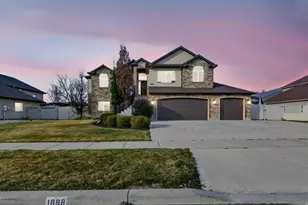 1898 W Old Fort Circle, Farmington, UT 84025 - Photo 2