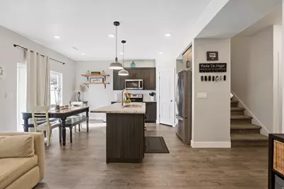 1382 E 340 S, Hyrum, UT 84319 - Photo 8