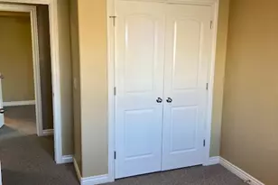 895 S Main St, Layton, UT 84041 - Photo 14