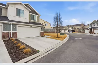 11882 S Black Hills Ln, Herriman, UT 84096 - Photo 4