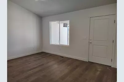 2124 N 90 W, Tooele, UT 84074 - Photo 10