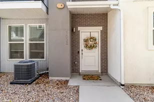 1024 S 2770 E, Spanish Fork, UT 84660 - Photo 2