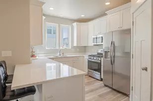 1024 S 2770 E, Spanish Fork, UT 84660 - Photo 6