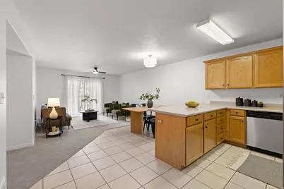 1230 E Privet Dr S #213, Cottonwood Heights, UT 84121 - Photo 4