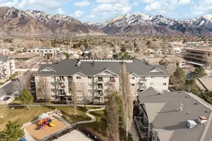 1230 E Privet Dr S, Cottonwood Heights, UT 84121 - Photo 34