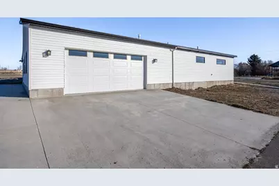 15 S 400 W, Newton, UT 84327 - Photo 10