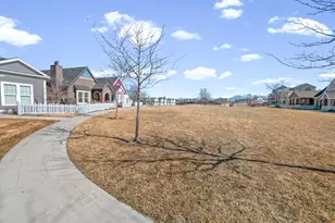 11089 S Cascabel Dr W, South Jordan, UT 84009 - Photo 2