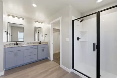 370 W Parkway Dr, Kaysville, UT 84037 - Photo 18