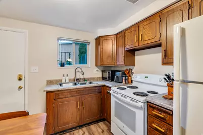 56 E 1100 S, Orem, UT 84058 - Photo 10