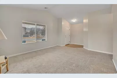 2093 N 750 W, West Bountiful, UT 84087 - Photo 4