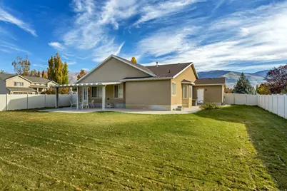 2093 N 750 W, West Bountiful, UT 84087 - Photo 28