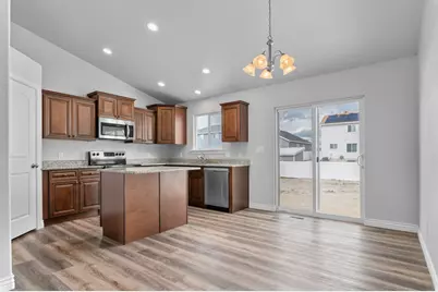 1337 E Skip St, Eagle Mountain, UT 84005 - Photo 6