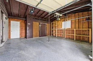 184 S Woodland Dr E, Orem, UT 84097 - Photo 24