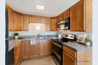 1198 W 4400 S #V, Riverdale, UT 84405 - Photo 6