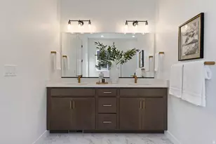 1305 E Larkspur Wy, Layton, UT 84040 - Photo 16