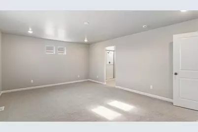 315 E Kanab Creek Dr, Saratoga Springs, UT 84045 - Photo 18