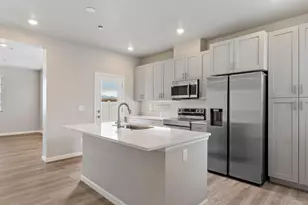 315 E Kanab Creek Dr, Saratoga Springs, UT 84045 - Photo 10