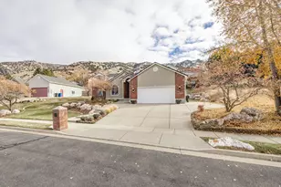 240 Bugle Way, Providence, UT 84332 - Photo 4