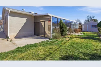 2395 W Longmeadow Dr S, Taylorsville, UT 84129 - Photo 24