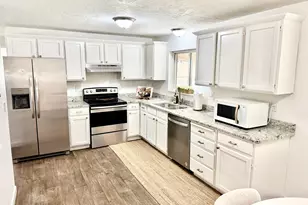 2395 W Longmeadow Dr S, Taylorsville, UT 84129 - Photo 6