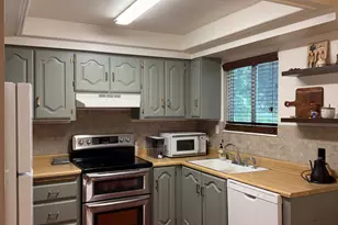 131 E 500 S, Provo, UT 84606 - Photo 26