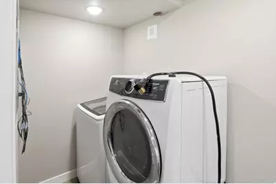 3815 W Safflower Dr, Lehi, UT 84048 - Photo 38