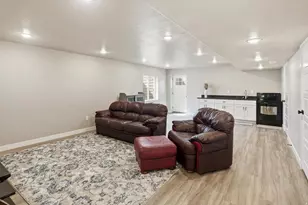 3815 W Safflower Dr, Lehi, UT 84048 - Photo 28
