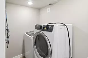 3815 W Safflower Dr, Lehi, UT 84048 - Photo 36