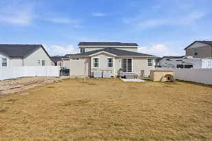 3815 W Safflower Dr, Lehi, UT 84048 - Photo 40