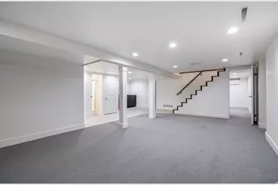 3387 S La Mesa Rd E, Salt Lake City, UT 84109 - Photo 20