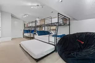 705 N Lochwood View, Garden City, UT 84028 - Photo 12