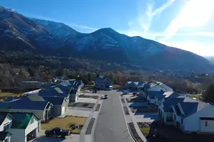 2257 E Parkside Cir S, South Ogden, UT 84403 - Photo 46