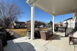 2257 E Parkside Cir S, South Ogden, UT 84403 - Photo 40