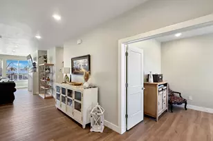 2257 E Parkside Cir S, South Ogden, UT 84403 - Photo 2